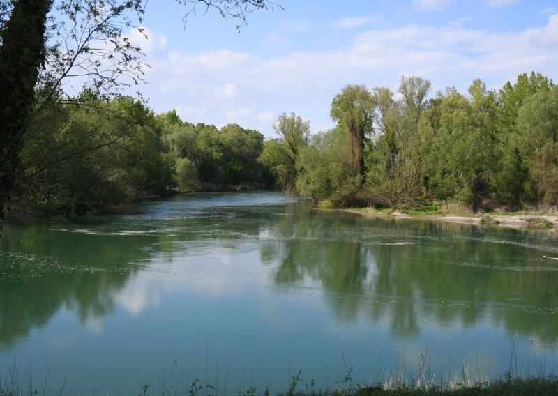 U Muri pronađeno tijelo nepoznatog muškarca