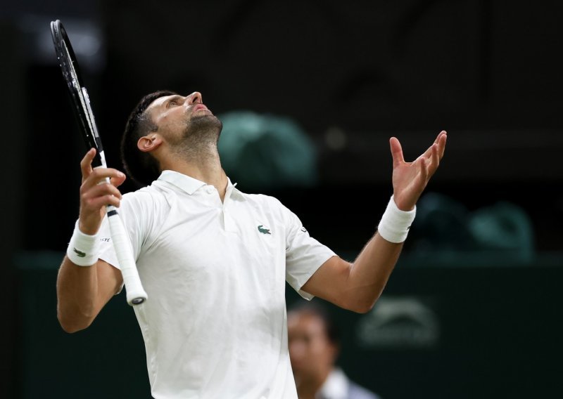 Đoković tema broj 1 u Wimbledonu, ovaj njegov potez nikome nije jasan