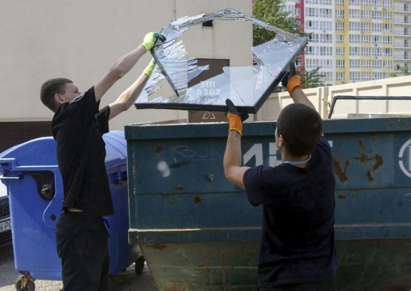 U ruskom napadu oštećena luka Čornomorsk i 60.000 tona žitarica