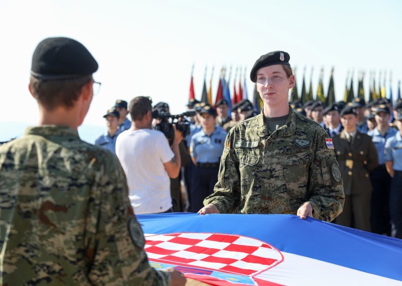 Središnja proslava Oluje ipak će se odvijati pod šatorom, pogledajte detalje