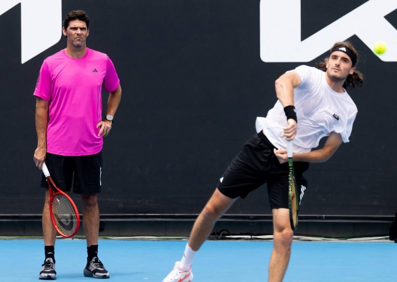 Tsitsipas nakon debakla na US Openu ponovno otpustio trenera Marka Philippoussisa