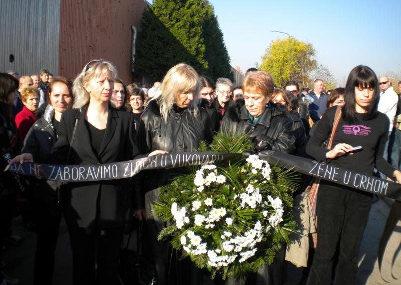 Pozvao Delije i Grobare da šakama srede Žene u crnom