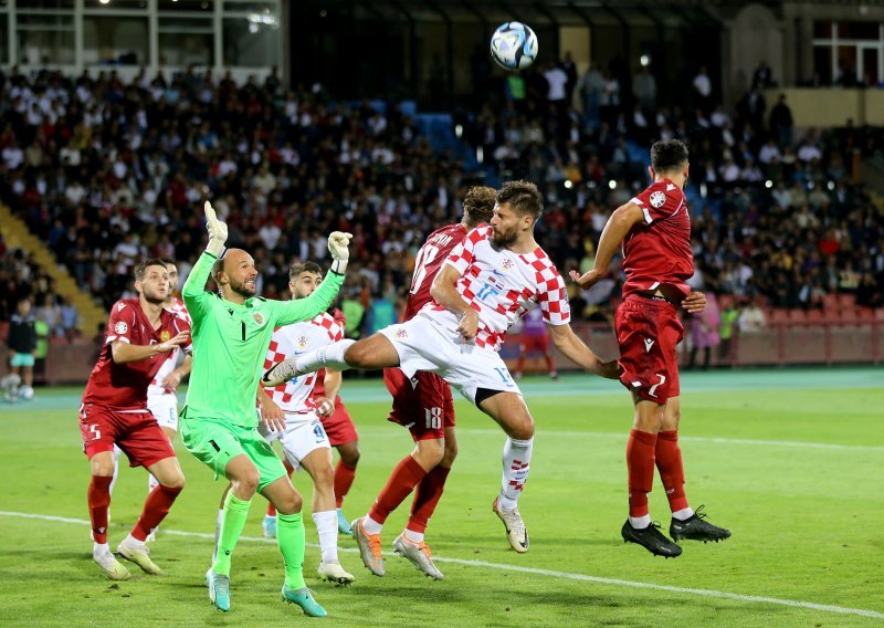 Hrvatska juri prema Euru; Vatreni slavili u Armeniji i preuzeli vrh skupine!