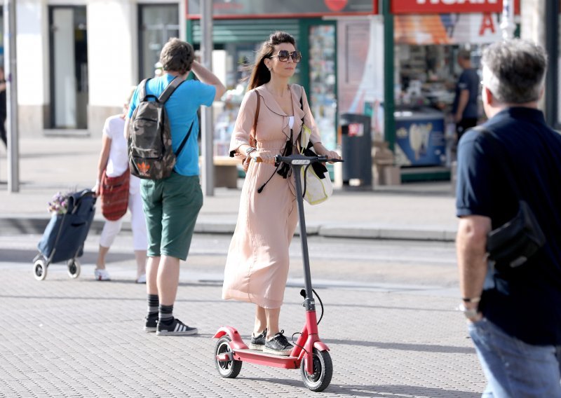 Na ulicama ih je sve više: Koje su prednosti električnih romobila i zbog čega su sve vozači kažnjavani?