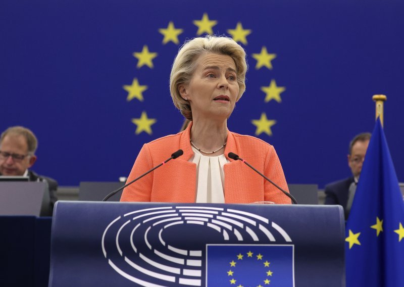 Zašto su govori u EU tako dosadni? 'Užasni pravnici, neduhovita Von der Leyen'