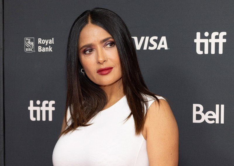 Zahvaljujući ovome Salma Hayek i u 58. godini ima struk od 60 centimetra