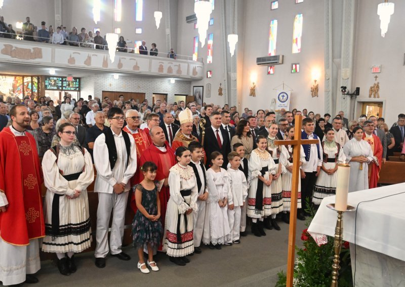 Milanović iseljenicima u Kanadi: Hrvatska ne treba vaš novac, ali treba vašu ljubav