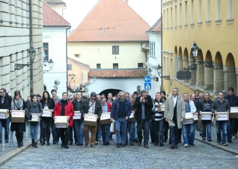 Izbori i referendum istog dana? Loša opcija!