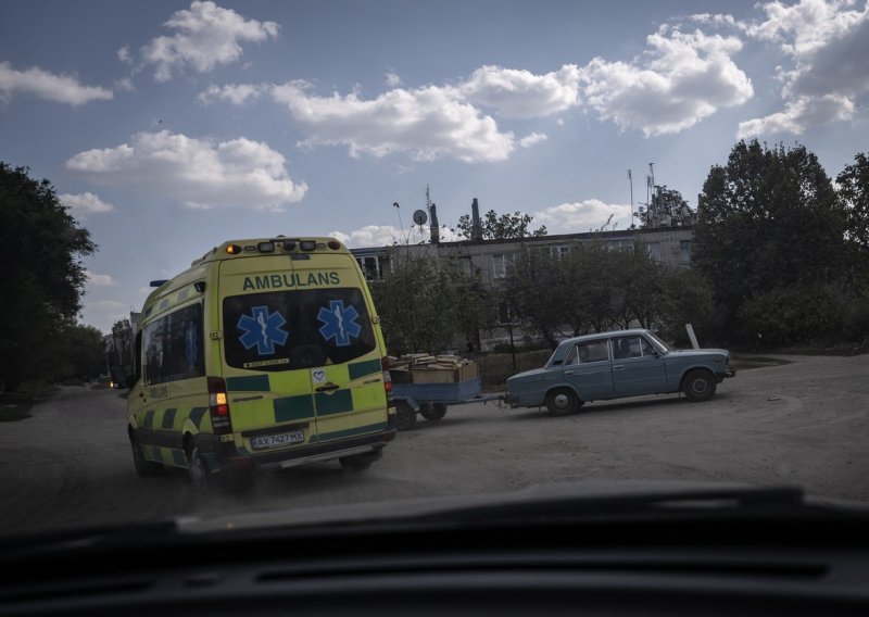 U ruskom napadu 47 ljudi poginulo u trgovini hranom