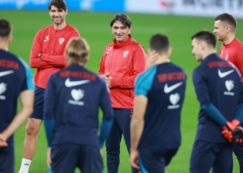 'Vatreni' odradili posljednji trening na Opus Areni; samo je jedan radio odvojeno