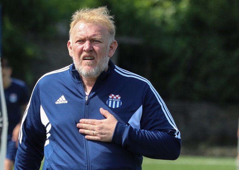 Robert Prosinečki je vodio Crvenu zvezdu, a sad će mu puno draži biti Partizani