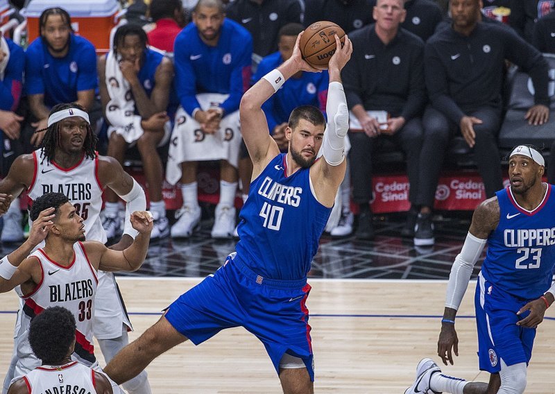 Visoki Hrvat Ivica Zubac dominirao na otvaranju NBA sezone; ovako moćan još nije bio!