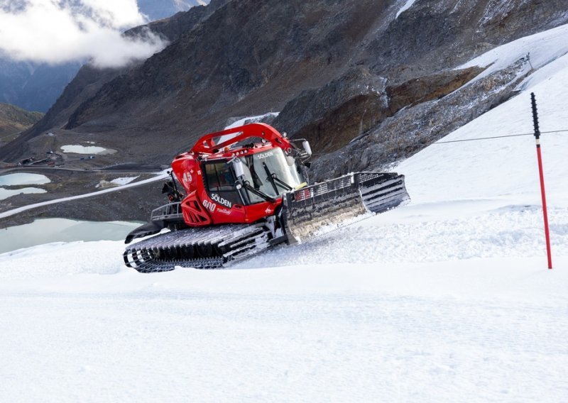Alpsko skijanje uzmiče pred globalnim zatopljenjem, skijaši su zabrinuti
