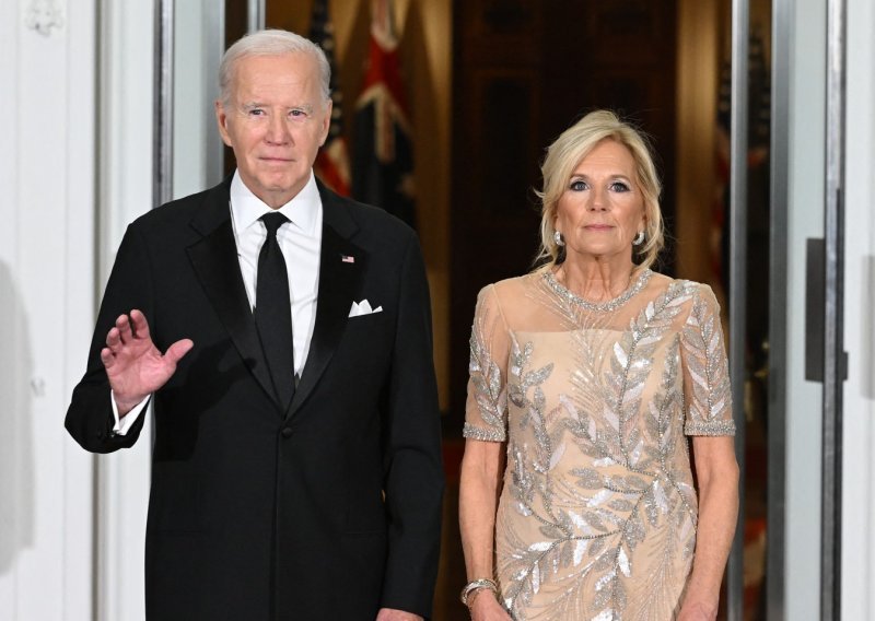 Jill Biden o prvom susretu s Bidenom: 'Hvala Bogu da je to samo jedan spoj'