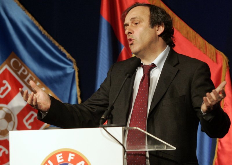 Platini se brani od ratobornih Španjolaca