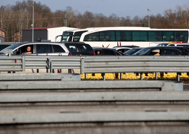 HAK: A1, Paški most i cesta kroz Gorski kotar otvoreni za sve skupine vozila