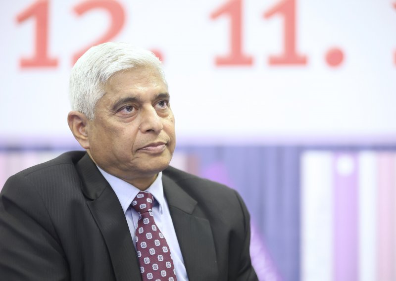 Vikas Swarup: Knjige stimuliraju, a film kolonizira um