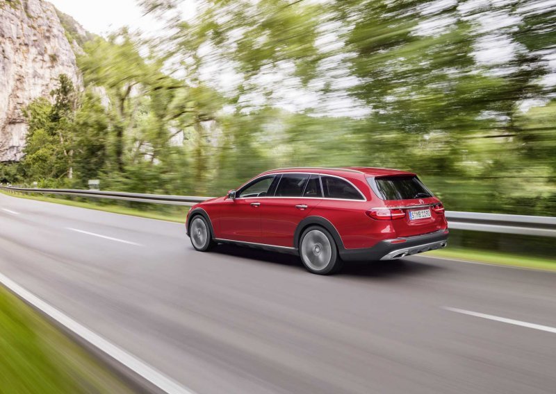 Mercedes ovim 'allroadom' želi ukrasti kupce Audiju i Volvu