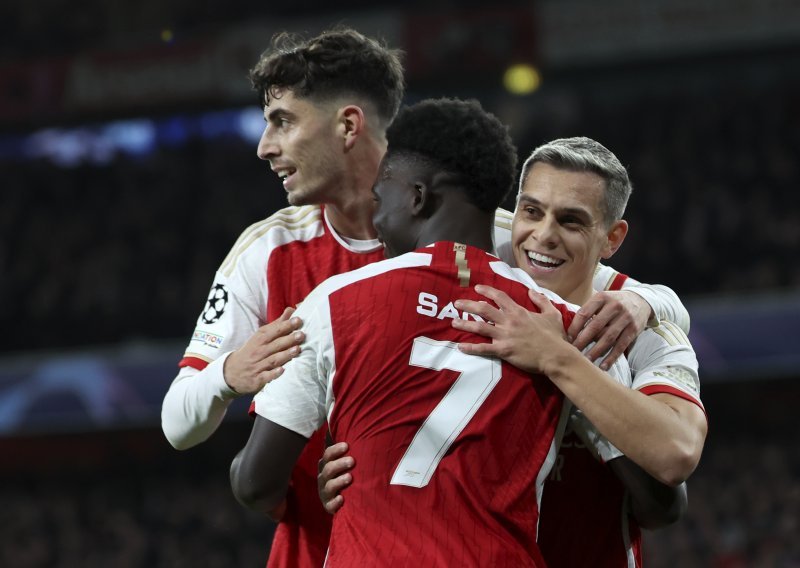 Arsenal upisao nova tri boda protiv Seville! Kopenhagen srušio United