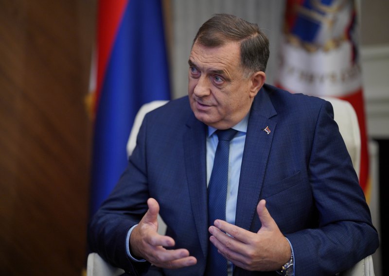 Dodik vjeruje da će do 2030. biti prvi predsjednik samostalne Republike Srpske