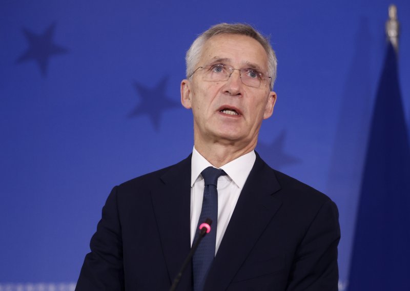 Stoltenberg: Moramo biti spremni i na loše vijesti iz Ukrajine