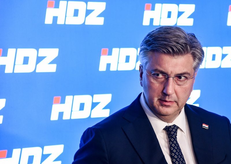 HDZ želi izbore do Uskrsa kako bi iznenadio oporbu