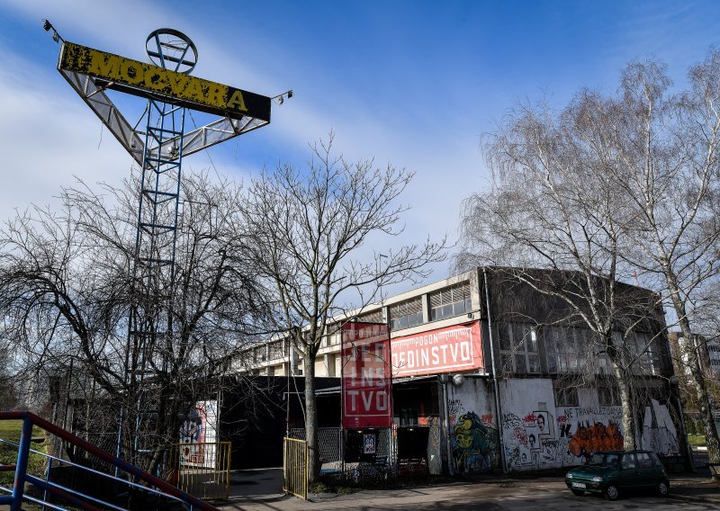 Izložba Marine Bauer 'Taktilne metafore' u Jedinstvu