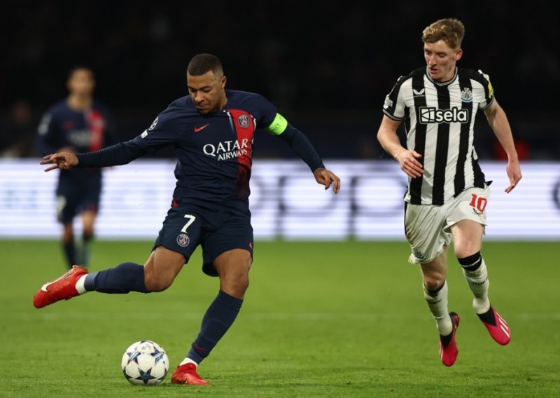 Mbappe u 98. minuti iz penala spasio PSG, Borussia razbila Milan na San Siru