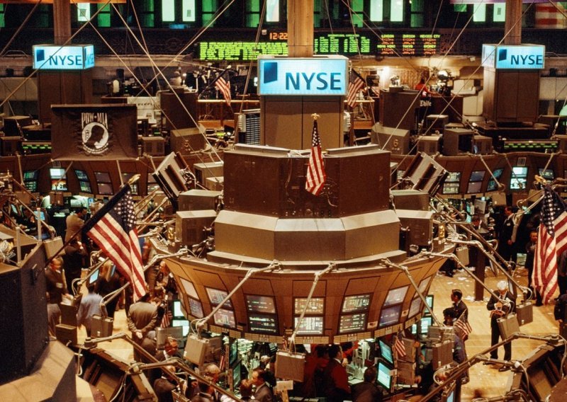 Wall Street blago porastao u opreznom trgovanju, povijesni rekord japanskog Nikkei indeksa