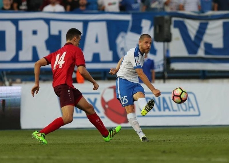 Osijek u slavonskom derbiju traži novi skok ispred Hajduka