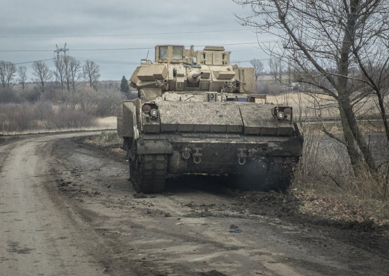 Ruska TV u udarnom terminu objavila snimke 'trofejnog' vozila Bradley