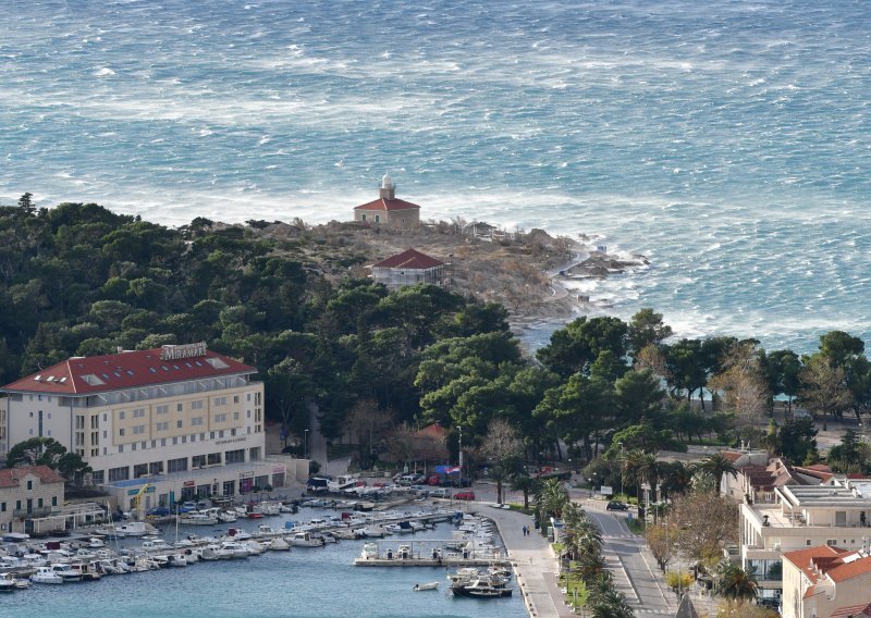 Makarska staje na kraj apartmanizaciji; zabranjuju se višestambene gradnje