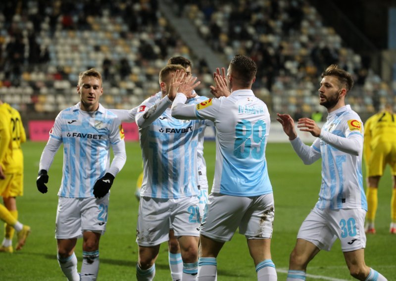 Raspoložena Rijeka preskočila Dinamo i produljila agoniju Rudeša