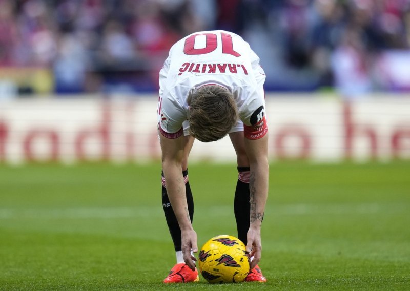 Sevilla sve bliža zoni ispadanja, Rakitić rano zamijenjen