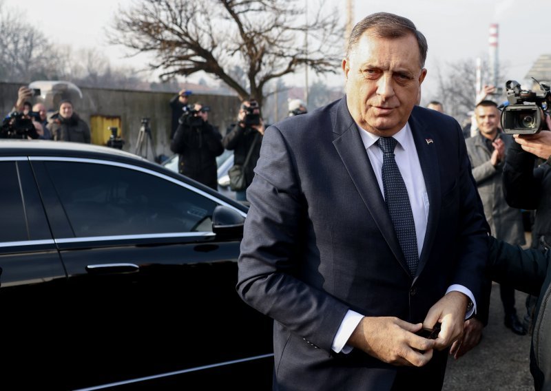 Dodik: 'Srbi u BiH mentalno su integrirani sa Srbijom i podržali bi neovisnost RS-a'