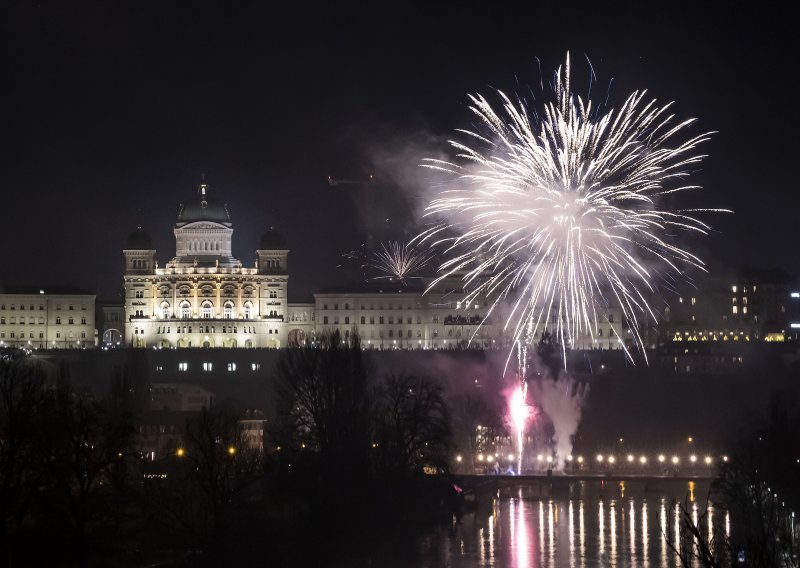 Svjetske prijestolnice spektakularnim vatrometima pozdravile 2024.