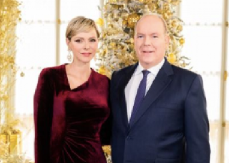 Laskava haljina koja odiše luksuzom dominirala izdanjem princeze Charlene