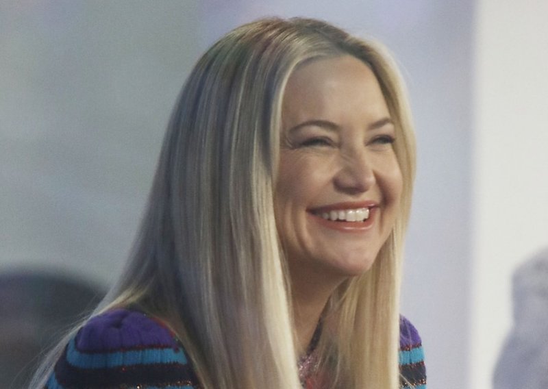 S ocem ne priča, no to nije spriječilo Kate Hudson da se ponovno zbliži s polusestrom