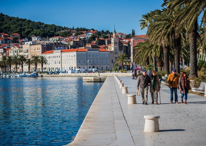 Još danas promjenjivo, a onda vikend pun sunca i iznadprosječnih temperatura