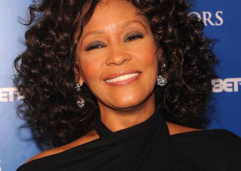 Whitney i Sandy dominirali su internetom