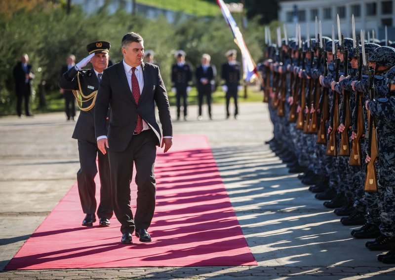 Milanović promaknuo četiri brigadira u brigadne generale, odredio nove dužnosti