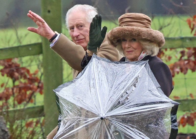 Nakon Charlesa, Williama i Kate Middleton, sad se i Camilla povlači sa službenih dužnosti