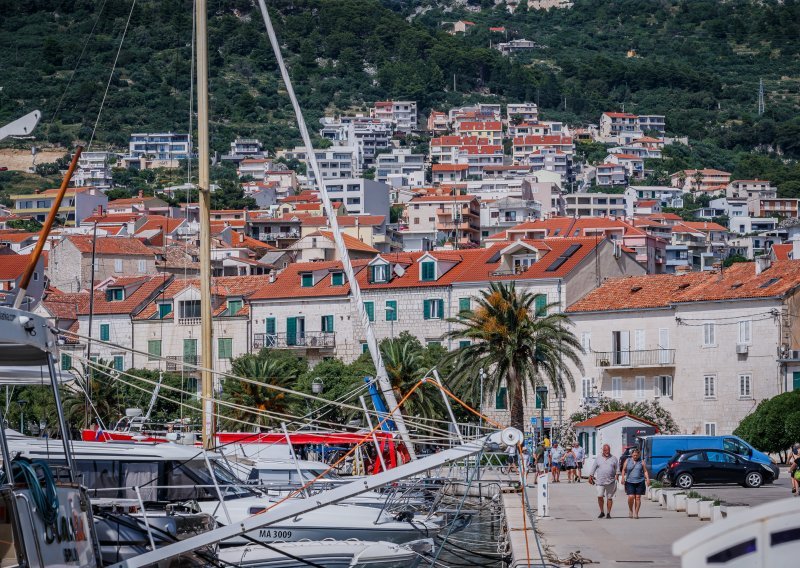 Skočio broj nekretnina koje su u Hrvatskoj kupili Ukrajinci, stranci najviše traže stanove