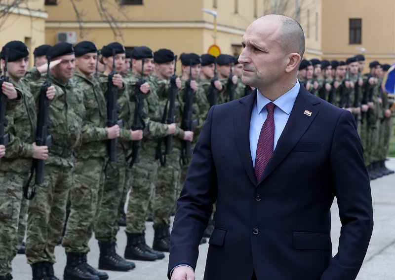 Anušić o vojnom roku: Oni koji završe obuku u cijelosti imat će određene benefite