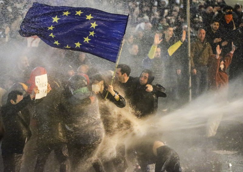 Do EU izbora je samo 16 tjedana, umjetna inteligencija osnažuje dezinformacije