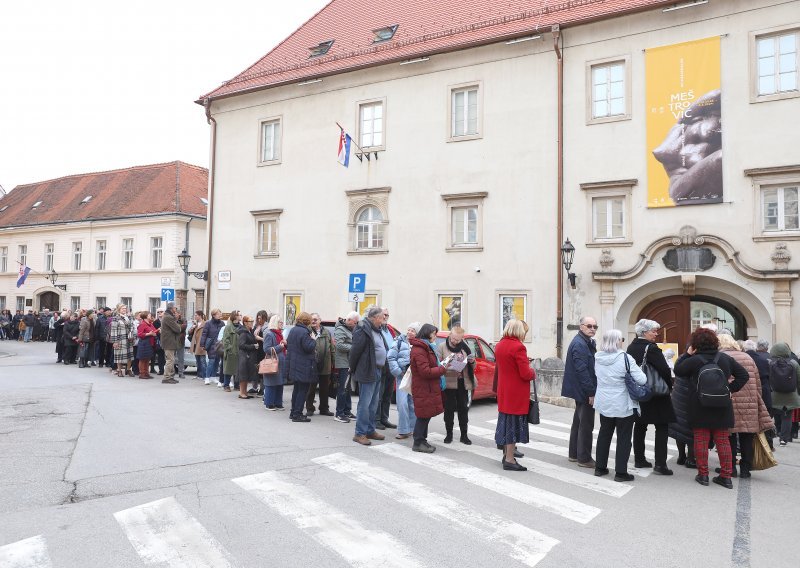 Vjerovali ili ne, ovo je red za ulazak na izložbu u Zagrebu