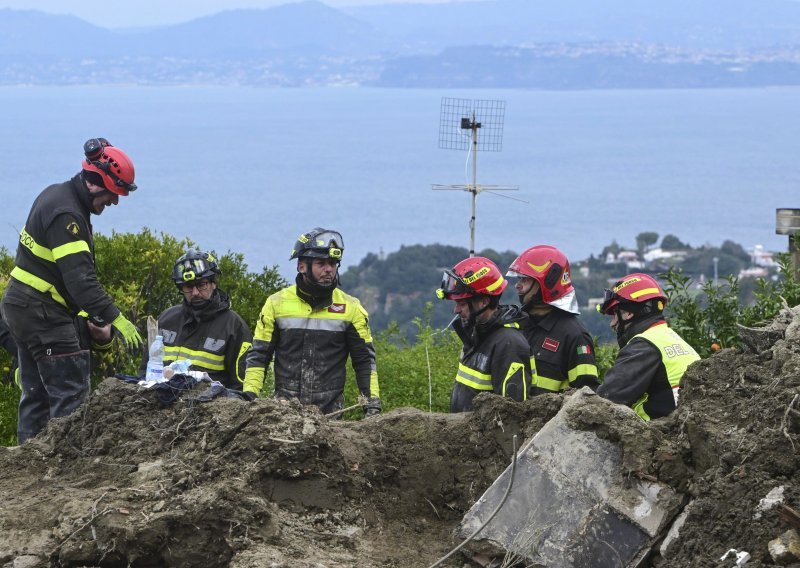 Sjeverna Italija bori se s klizištima i oborinama, prijete teške poplave