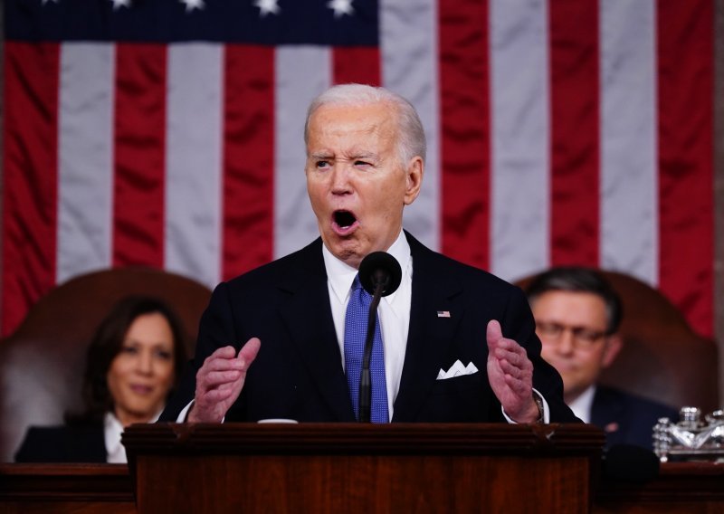 Biden najavljuje otpis kamata na studentske zajmove, treba mu potpora mladih