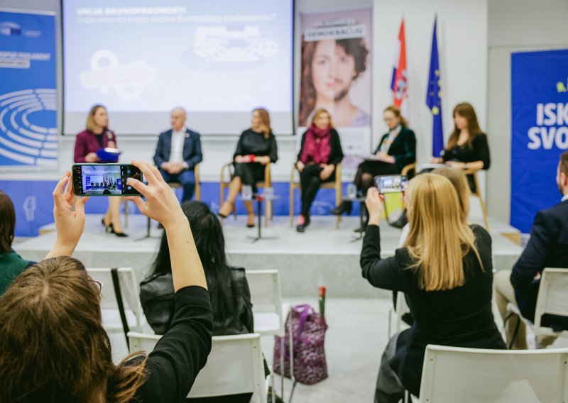 Zarađuju manje, teže napreduju: Jesu li žene ravnopravne ili je to tek slovo na papiru?