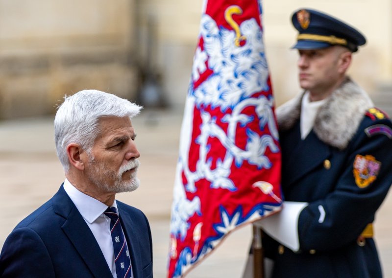 'Dolazak NATO snaga na teritorij Ukrajine ne bi kršio međunarodna pravila'